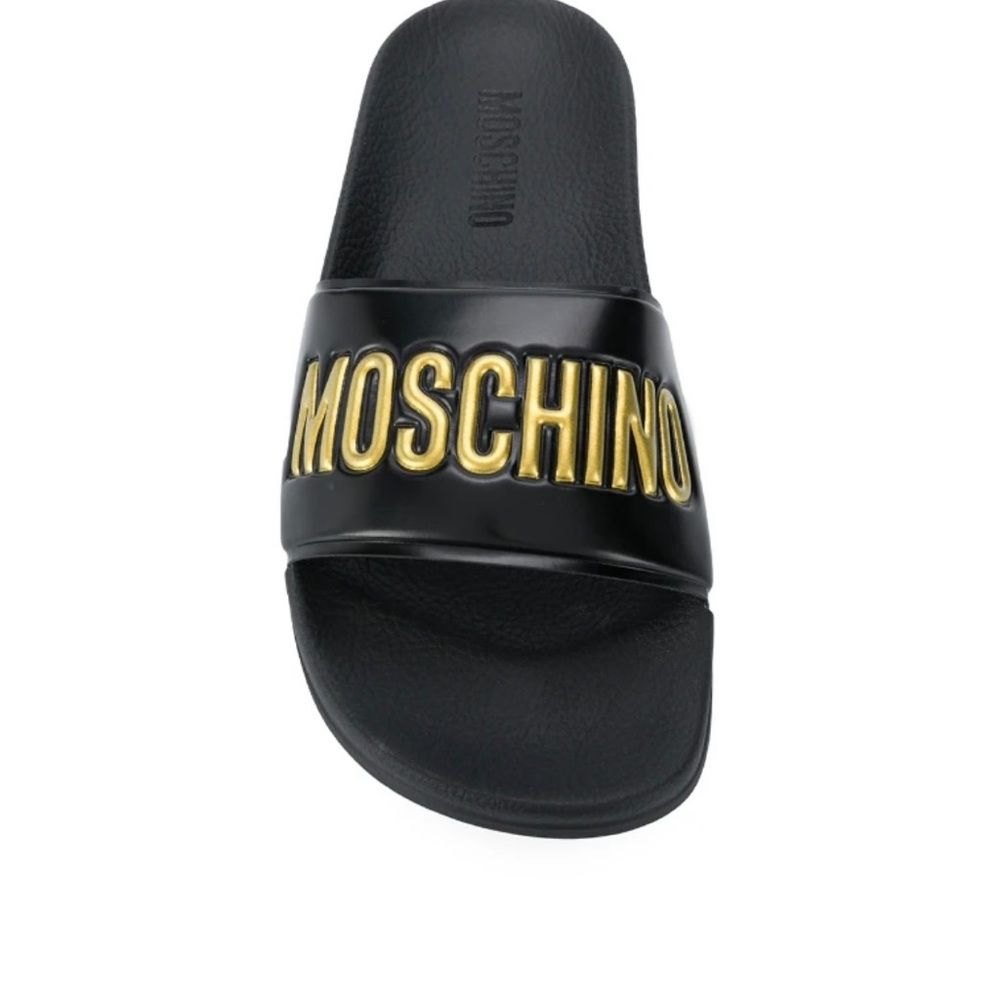 Moschino Logo Slides Size 8